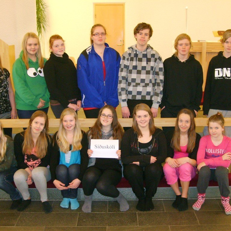 Fermingarfræðsluhópur vorið 2011 í Glerárkirkju.