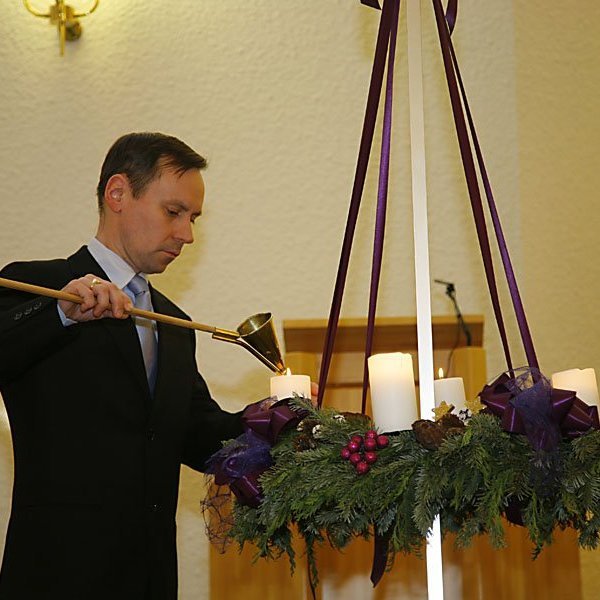 Frá fjölskylduguðsþjónustu í Glerárkirkju 18. desember 2011. Rúnar Þór frá Myndrún tók myndirnar.