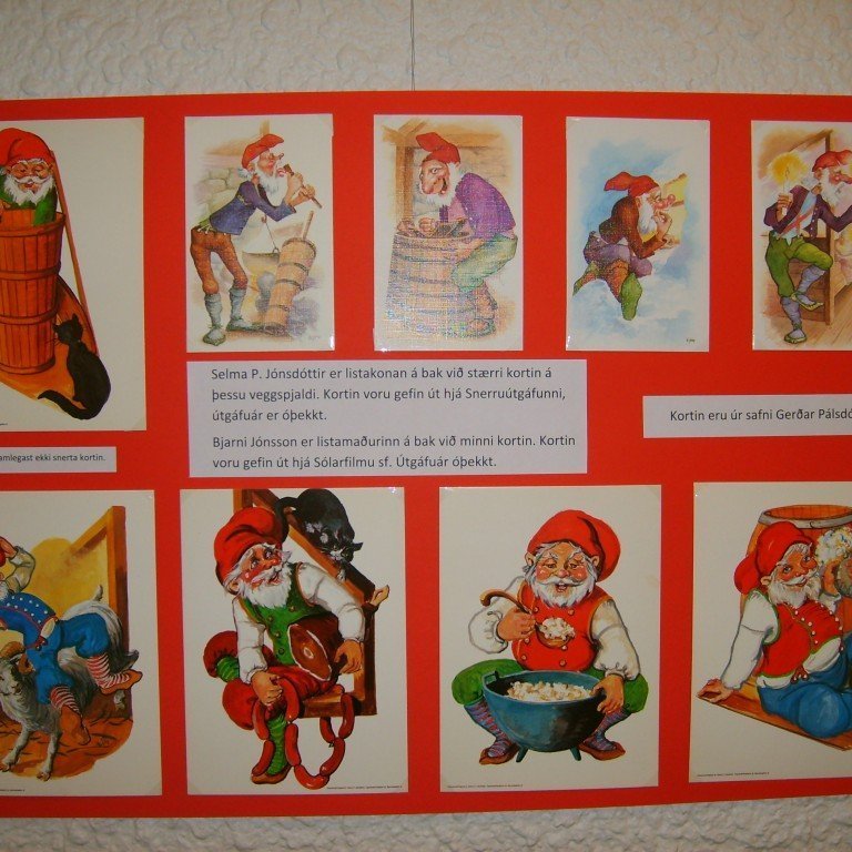 Selma P. Jónsdóttir er listakonan á bak við stærri kortin á þessu veggspjaldi. Kortin voru gefin út hjá Snerruútgáfunni, útgáfuár óþekkt.

Bjarni Jónsson er listamaðurinn á bak við minni kortin. Kortin voru gefin út hjá Sólarfilmu sf. Útgáfuár óþekkt. 

Kortin eru úr safni Gerðar Pálsdóttur.