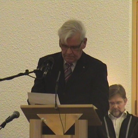 Meðhjálpari var Jóhann Ragnarsson