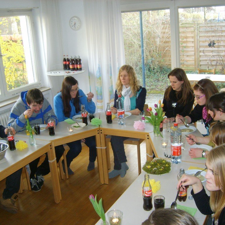 Sameiginlegar máltíðir eru mikilvægur þáttur svona verkefna.