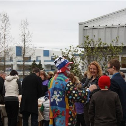 Grilluðu pylsurnar runnu út.