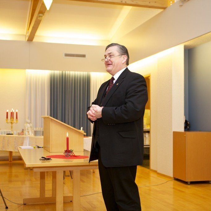 Hátíðardagskrá í tali og tónum fór fram í Glerárkirkju laugardaginn 8. desember 2012. Að lokinni stuttri helgistund í kirkjunni
var haldið í safnaðarsalinn þar sem dr. Hjalti Hugason flutti erindið 