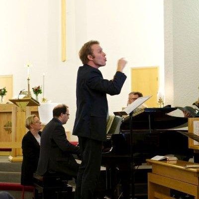 Kór Glerárkirkju ásamt einsöngvurum. Mynd: Bjarni Eiríksson.