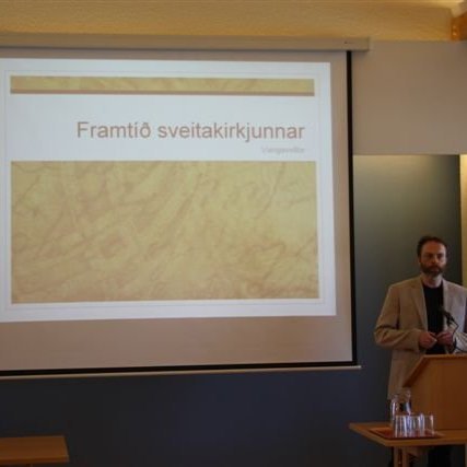 glerarkirkja2jun12-13-