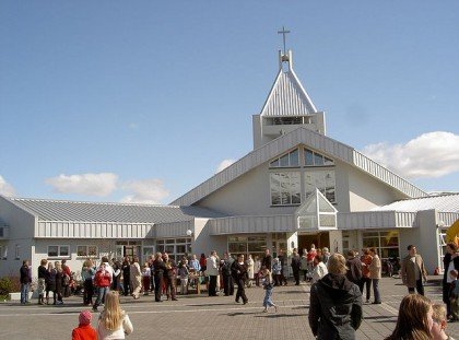 Tvö embætti auglýst laus við Glerárkirkju