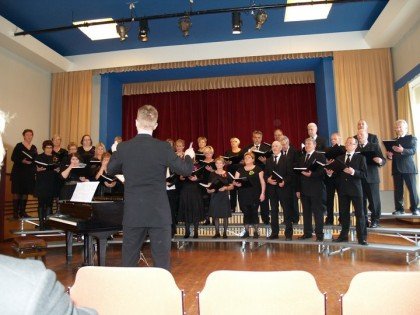 Gaman að syngja í kór