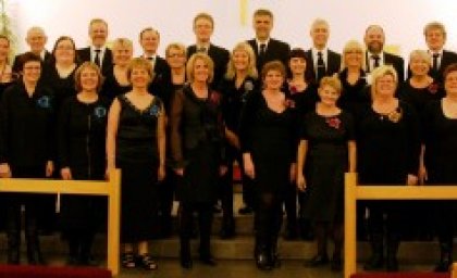 Jólatónleikar kórs Glerárkirkju.