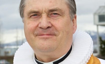 Messur nú á sumartíma