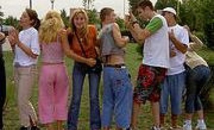 Unglingastarf á fimmtudagskvöldum í samstarfi við KFUM og KFUK